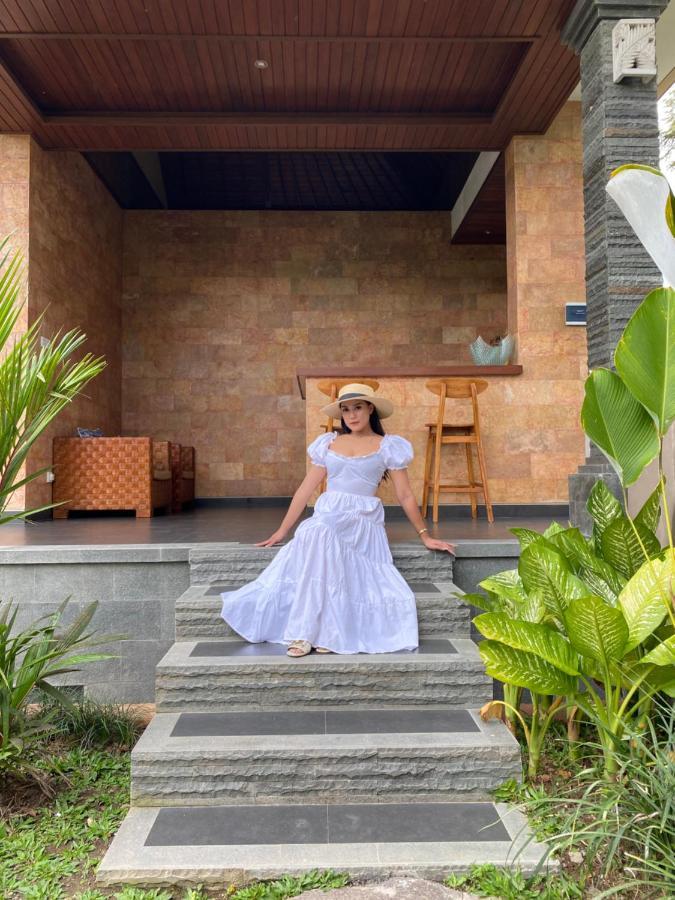 Nirankara Private Pool Villa - By Ubud Paradise Buitenkant foto